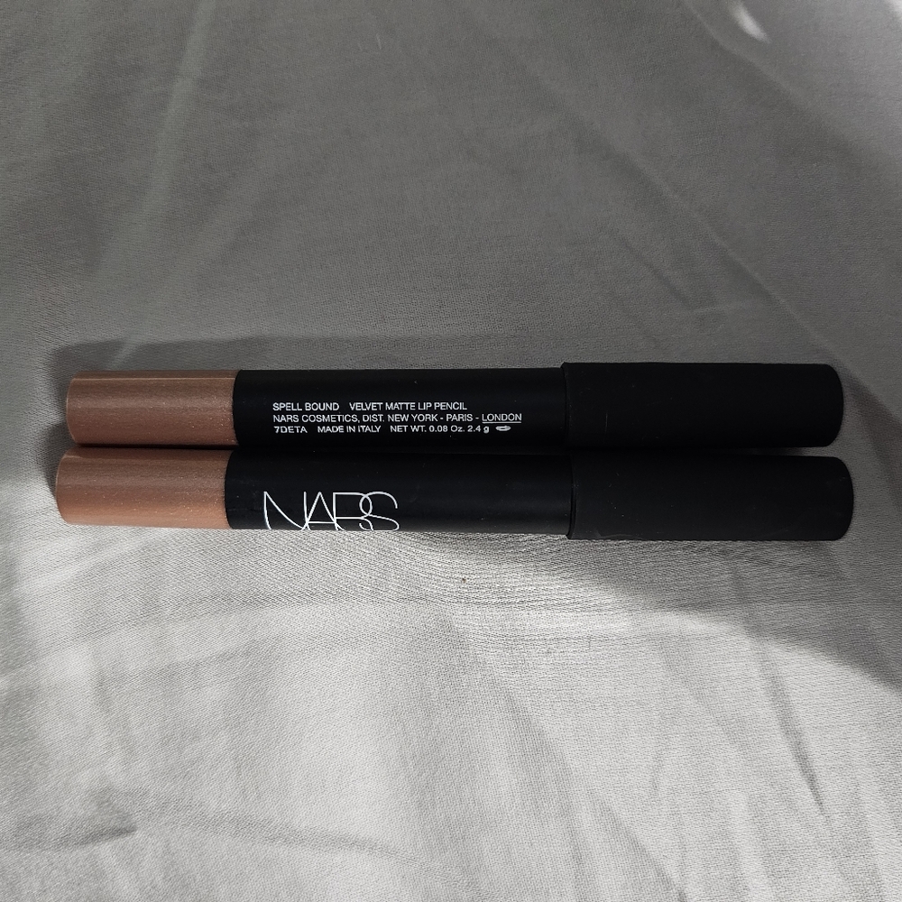 Reposhing NARS Spell Bound Velvet Matte Lip Pencils